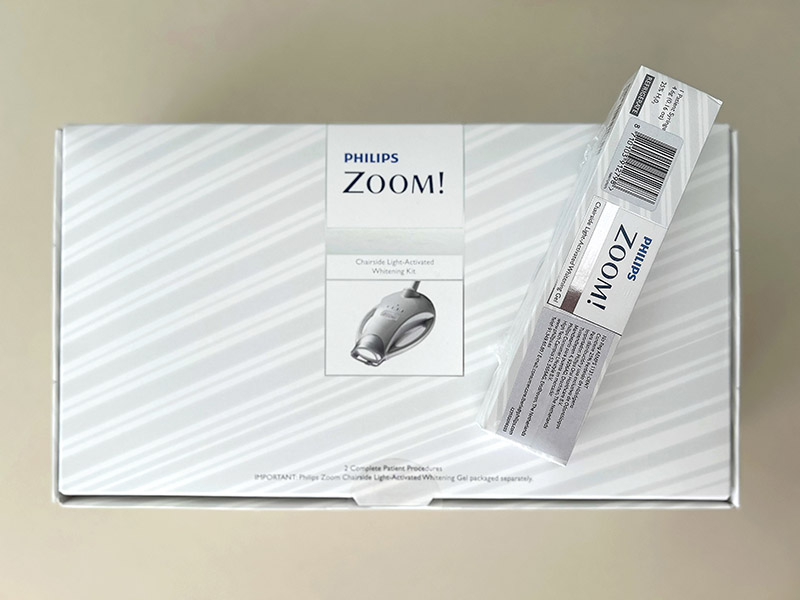 Caja de Philips Zoom para Blanqueamiento Dental